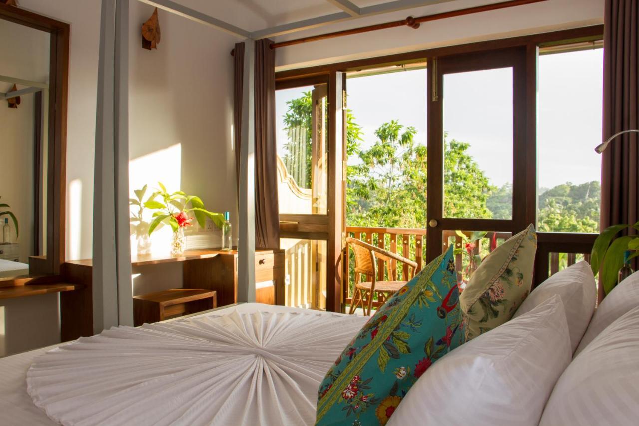 Bed and Breakfast Sri Yoga Shala Унаватуна Экстерьер фото
